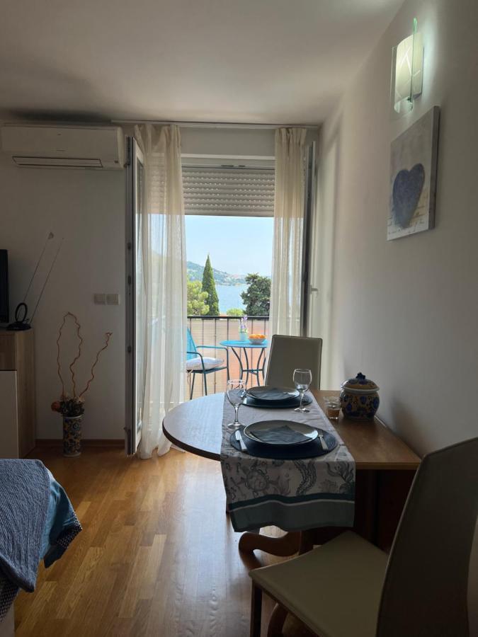 Apartman Center Omis Exterior photo